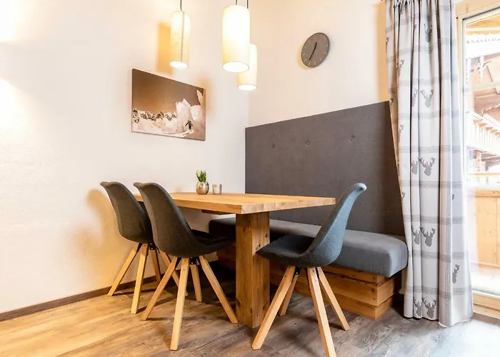 Waschkuchl Apartament *